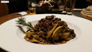 Tagliatelle al grano saraceno con ragù di selvaggina 